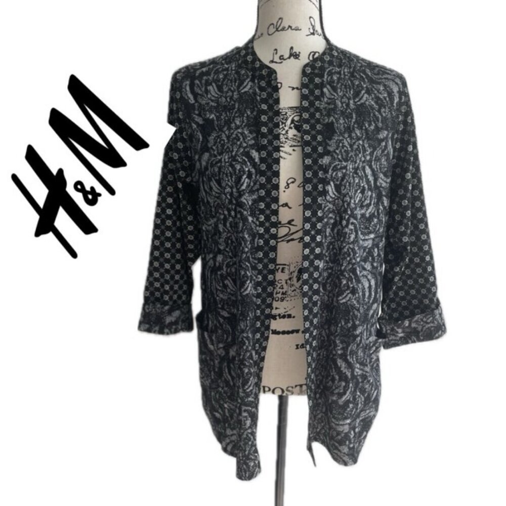 BOHO EMO BLACK & WHITE KIMONO BLOUSE 3/4‎ SLEEVE COLLARLESS SHAKET SZ 6 PREPPY